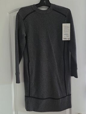 NWT Lululemon On Repeat Dress Gray Size 4